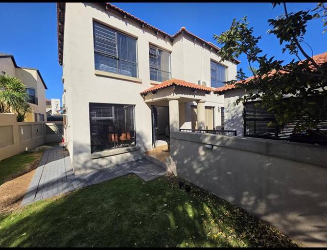 4 BEDROOM HOUSE FOR SALE IN BASSONIA ROCK